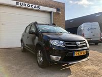 Occasion Dacia Sandero Lauréate 90 PK (66 kW) 2013 Zwart Hatchback