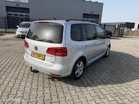 Occasion VW Touran Trendline 105 PK (77 kW) 2012 Grijs MPV