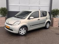 Occasion Daihatsu Sirion 90 PK (66 kW) 2007 Beige Hatchback