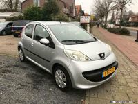 Occasion Peugeot 107 68 PK (50 kW) 2006 Grijs Hatchback
