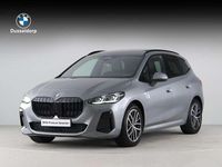 Nieuw BMW 220 Active Tourer Comfort Edition 156 PK (114 kW) 2025 Grijs MPV