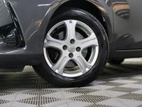 Occasion Toyota Yaris Hybrid Design 88 PK (64 kW) 2017 Grijs Hatchback