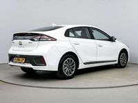 tweedehands Hyundai Ioniq Comfort EV 38 kWh | €2000,- EV-subsidie! | Navigatie via smartphone | Camera | Keyless