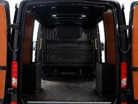 tweedehands VW Crafter 35 2.0 TDI 177pk L3H2 (L2H1) DSG-Automaat LED/Camera/2x Schuifdeur 01-2020