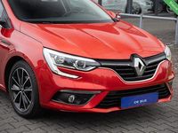 Occasion Renault Mégane GrandTour Intens 132 PK (97 kW) 2017 Rood Stationwagen