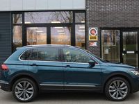 tweedehands VW Tiguan 1.4 TSI 180kW eHybrid Elegance IQ.Light/Head-up/Ca