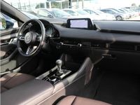 tweedehands Mazda 3 2.0 E-SkyActiv-G Comfort I Navi I Bose Audio