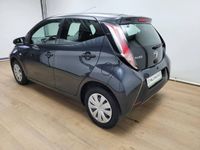 tweedehands Toyota Aygo 1.0 VVT-i x-fun Airco Cruisecontrol 5 deurs Weinig km's en NL dealerauto