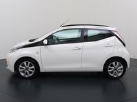 Occasion Toyota Aygo X-wave 69 PK (50 kW) 2014 Wit Hatchback