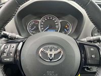 tweedehands Toyota Yaris 1.0 16V VVTI 5-drs.