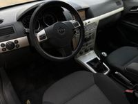 tweedehands Opel Astra Wagon 1.8 Temptation Navigatie Trekhaak
