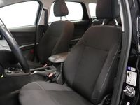tweedehands Ford Focus Wagon 1.0 - Airco - Navi - Cruise - € 9.950,-