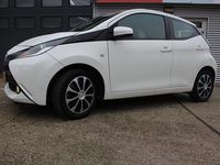 Occasion Toyota Aygo X-play 69 PK (50 kW) 2014 Wit Hatchback