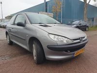 Occasion Peugeot 206 75 PK (55 kW) 2003 Grijs Hatchback