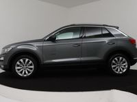 tweedehands VW T-Roc 1.0 TSI Style Business (NAVIGATIE PARKEER