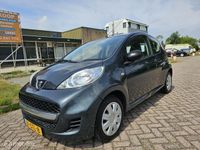 Occasion Peugeot 107 68 PK (50 kW) 2011 Grijs Hatchback