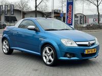 tweedehands Opel Tigra TwinTop 1.4-16V Enjoy Automaat Nette auto