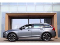 tweedehands Volvo V60 CC T5 AWD Summum | Schuif-/kanteldak | Parkeercamera