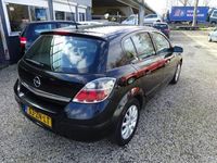 tweedehands Opel Astra 1.6 Temptation automaat airco cruise control