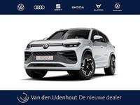 Nieuw VW Tayron R-line Edition 204 PK (150 kW) 2025 Grijs, metallic lak SUV