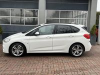 tweedehands BMW 225 2-SERIE Active Tourer xe iPerformance Centennial Executive Automaat Hybride Bj 2016 Hoge zit