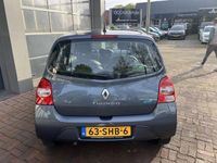 tweedehands Renault Twingo 1.5 dCi Night & Day AircoCvCruiseCv Bj 2011 Dea