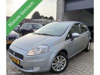 Occasion Fiat Grande Punto 77 PK (56 kW) 2006 Grijs Hatchback