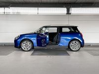 Occasion Mini Cooper Classic 135 kW (184 PK) 2024 Blauw Hatchback
