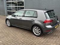 Occasion VW Golf VII Highline 131 PK (96 kW) 2018 Grijs (metallic) Hatchback