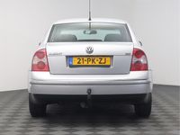 tweedehands VW Passat 2.0-20V Athene | Trekhaak | Clima | Parkeersensore