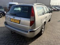 Occasion Ford Mondeo Futura 146 PK (107 kW) 2004 Grijs Stationwagen