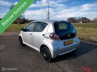 Occasion Toyota Aygo 68 PK (50 kW) 2013 Grijs Hatchback