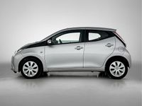 Occasion Toyota Aygo X-play 69 PK (50 kW) 2015 Grijs (metallic) Hatchback