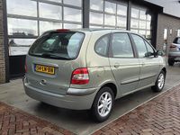 Occasion Renault Scénic II 108 PK (79 kW) 2003 Groen MPV