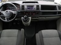 tweedehands VW Transporter 2.0 TDI 150PK L2 Dubbel Cabine | Adaptieve cruise control | Parkeersensoren | Apple carplay