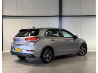 Occasion Hyundai i30 Comfort 120 PK (88 kW) 2022 Grijs Hatchback