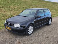Occasion VW Golf IV Trendline 2001 Zwart (metallic) Hatchback