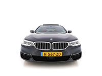 tweedehands BMW 530 5 Serie Touring i High Executive Edition M-Sport-Pack Aut. *PANO | DAKOTA-VOLLEDER | HEAD-UP | SURROUND-VIEW | VIRTUAL-COCKPIT | FULL-LED | HIFI-AUDIO | BLIND-SPOT | KEYLESS | NAVI-FULLMAP | DAB | ADAPTIVE-CRUISE | COMFORT-SEATS | 20"ALU*