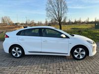 tweedehands Hyundai Ioniq EV 120pk aut 2017 wit