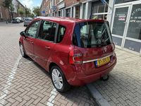 Occasion Renault Grand Modus Dynamique 101 PK (74 kW) 2009 Rood MPV