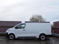 Nieuw Opel Vivaro-e Combi Comfort 100 kW (136 PK) 2025 Wit Van