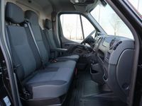 tweedehands Nissan NV400 2.3 dCi 145 PK L2H2 + CAMERA / NAVIGATIE / TREKHAA