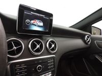 tweedehands Mercedes A200 Aut7 AMG Edition (panodak,LED,navi,sfeerverlichting,leer)