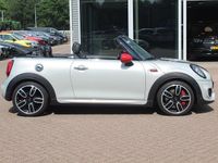 Occasion Mini John Cooper Works Cabriolet Chili 233 PK (171 kW) 2018 Wit Cabriolet