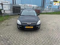 Occasion Hyundai i30 Dynamiq 116 PK (85 kW) 2008 Zwart (metallic) Stationwagen