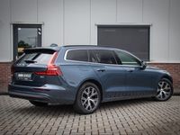 tweedehands Volvo V60 B4 Aut.7 Core, ACC, Trekhaak, Google, Stoelverw. V