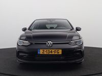 tweedehands VW Golf VIII 1.5 eTSI R-Line Camera Adapt. Cruise Sportstoelen Sfeerverlichting