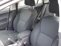 tweedehands Toyota Auris 1.8 Full Hybrid Dynamic Business