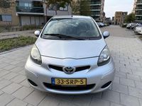 Occasion Toyota Aygo 68 PK (50 kW) 2010 Grijs Hatchback