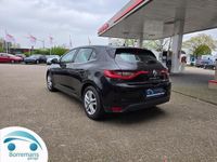 tweedehands Renault Mégane IV 1.2 Benzine NAVI/AIRCO/ BLUETOOTH/...